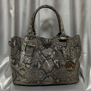 Michael Kors beige/black snake skin larger satchel MIK005   18-H3d